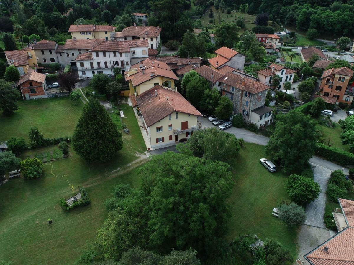 Apartment Piccolo Borgo Castelveccana Exterior foto